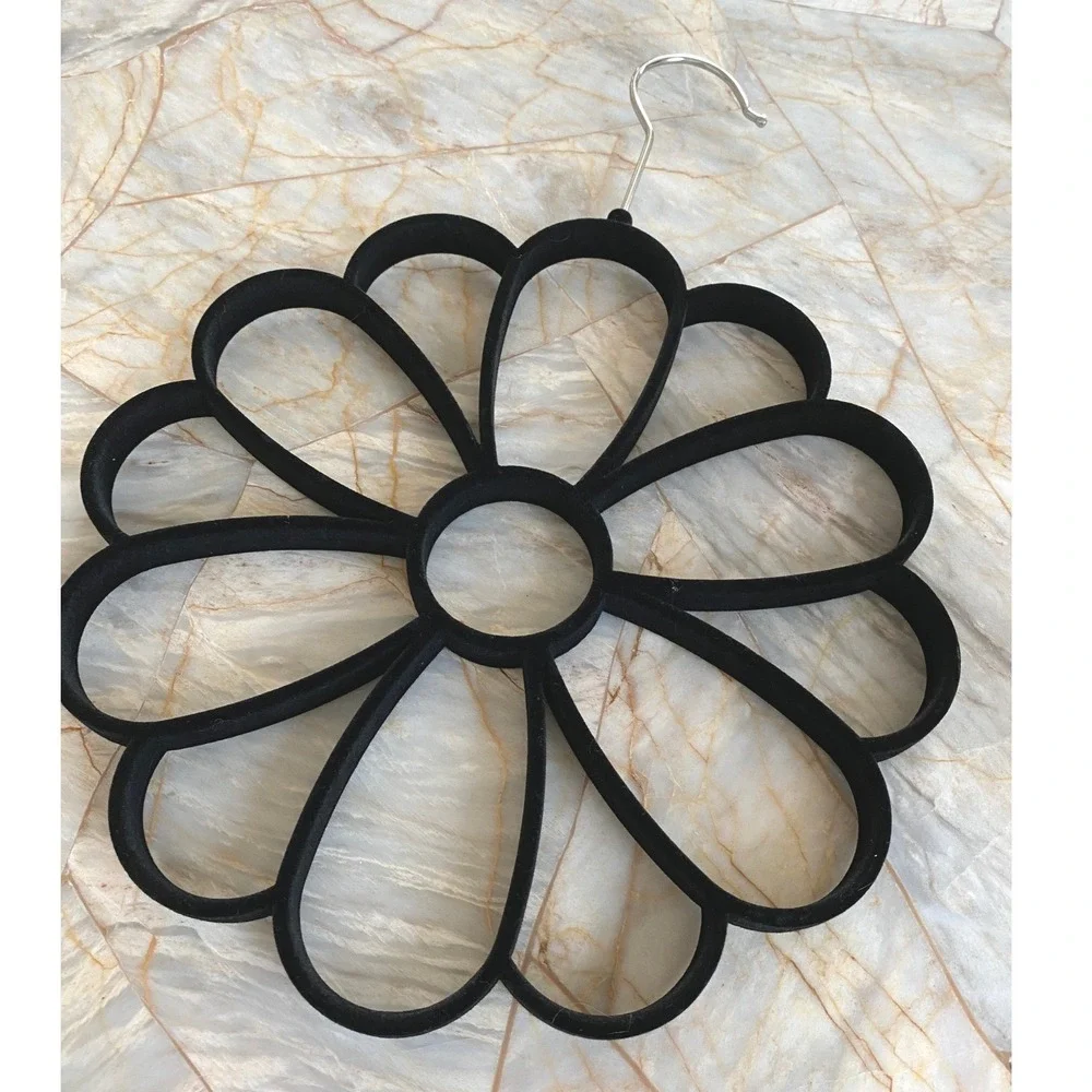 Black Velvet Flocked Flower Scarf Hanger 12 Loop Belt Accessory Organizer